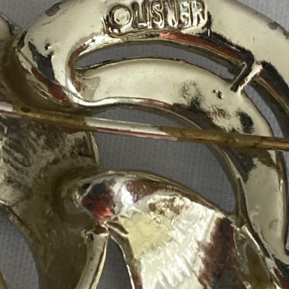 LISNER Signed Vintage Brushed Silver Tone Round Bow Open Work Brooch - Picture 4 of 6